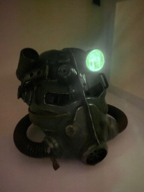 T45d Power Armor Helmet (Pre-War Military Green Paint) - Cosplay Replica - Glow in the Dark Lamp - Vacuum-Formed + Hand-Painted & Weathered