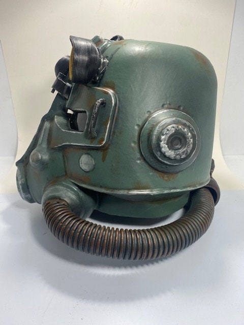 T45d Power Armor Helmet (Pre-War Military Green Paint) - Cosplay Replica - Glow in the Dark Lamp - Vacuum-Formed + Hand-Painted & Weathered
