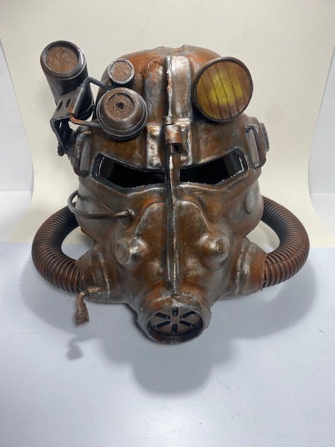 T45d Power Armor Helmet (Apocalyptic Rust Paint) - Cosplay Replica - Glow in the Dark Lamp - VacuumFormed + Hand-Painted & Weathered