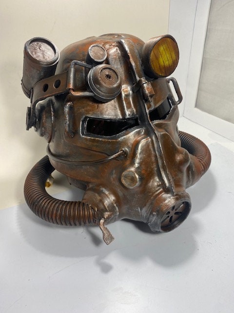 T45d Power Armor Helmet (Apocalyptic Rust Paint) - Cosplay Replica - Glow in the Dark Lamp - VacuumFormed + Hand-Painted & Weathered