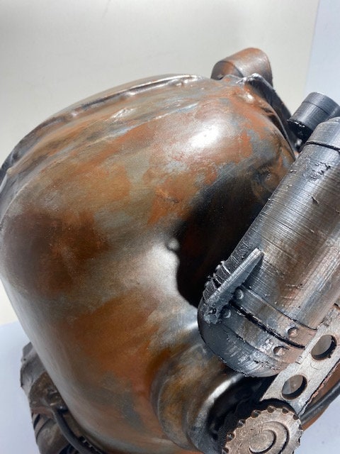 T45d Power Armor Helmet (Apocalyptic Rust Paint) - Cosplay Replica - Glow in the Dark Lamp - VacuumFormed + Hand-Painted & Weathered