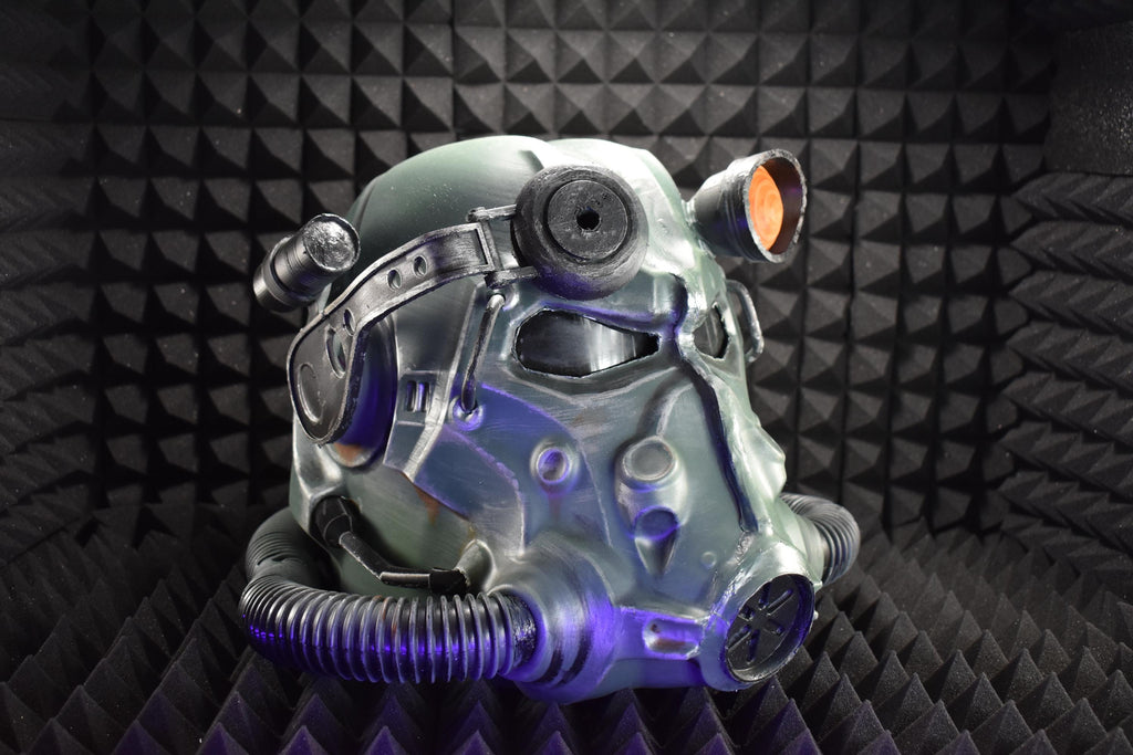 T60 Power Armor Helmet (Pre-War Military Green Paint) - Cosplay Replica - Glow in the Dark Lamp - Vacuum-Formed + Hand-Painted & Weathered