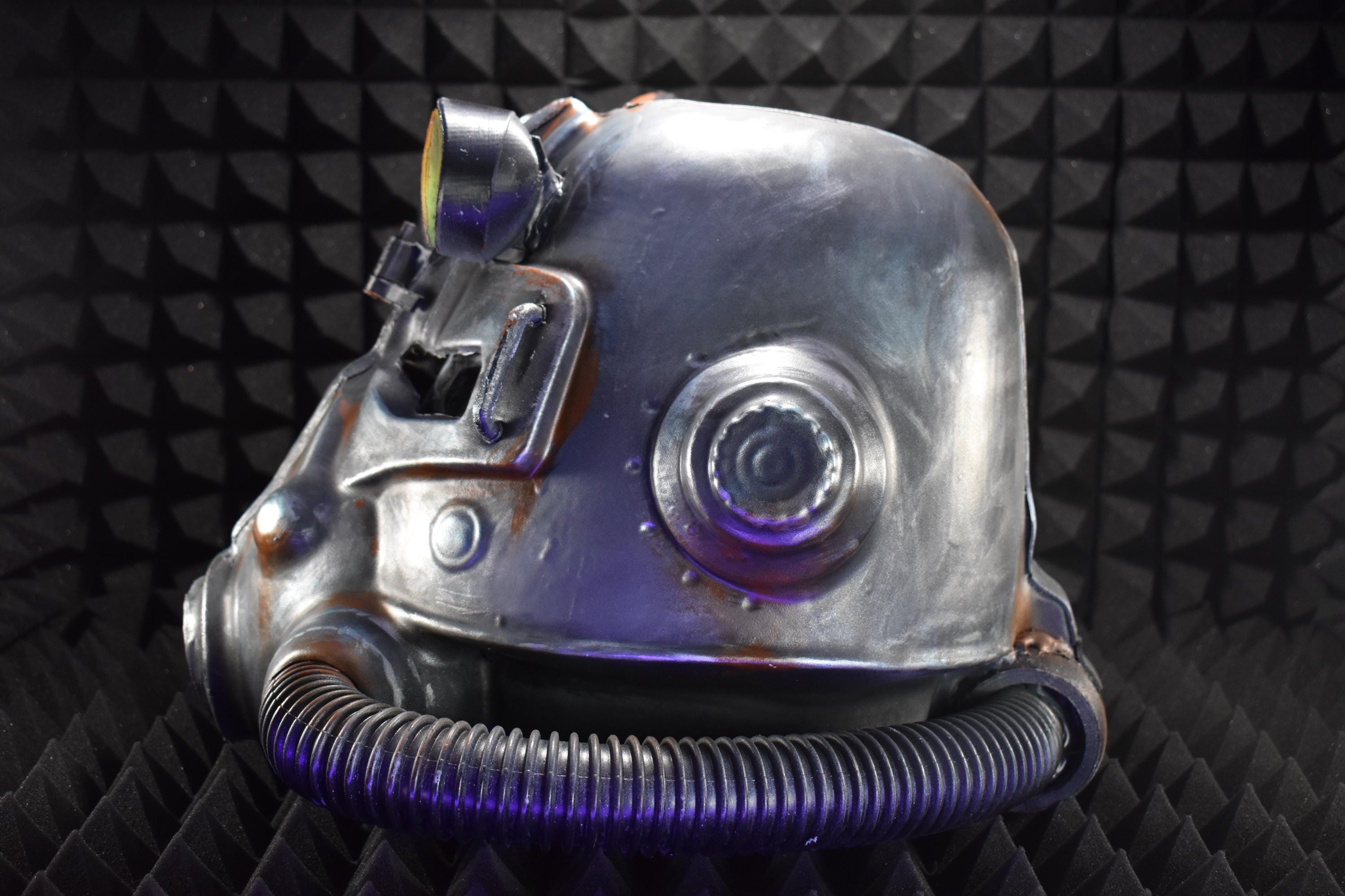 T45d Power Armor Helmet (Classic Apocalypse Metal Paint) - Cosplay Replica - Glow in the Dark Lamp - VacuumFormed + Hand-Painted & Weathered